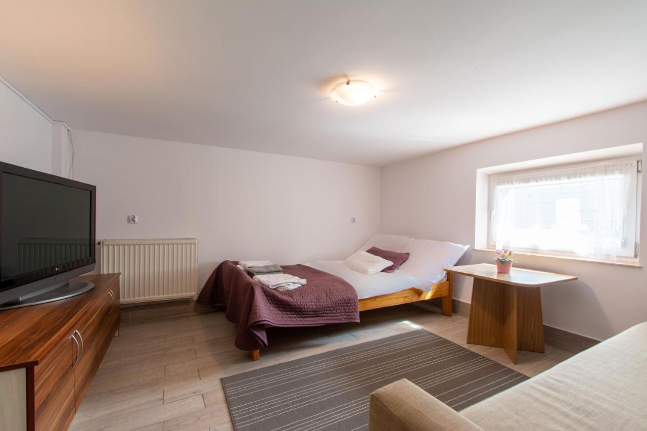 Corka Rybaka Apartments Ястарня Екстер'єр фото